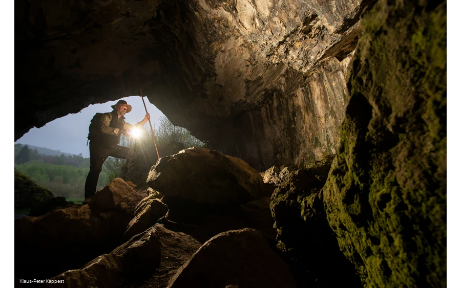 Ranger Höhle_Naturpark Arnsberger Wald  Klaus-Peter Kappest.jpg