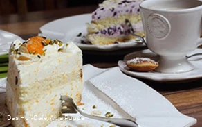Das Hof-Cafe Kaffee und Kuchen.png
