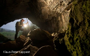 Ranger Höhle_Naturpark Arnsberger Wald  Klaus-Peter Kappest.jpg