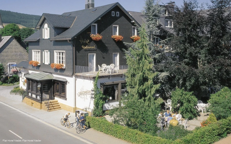 Flair Hotel Nieder, Aussenansicht