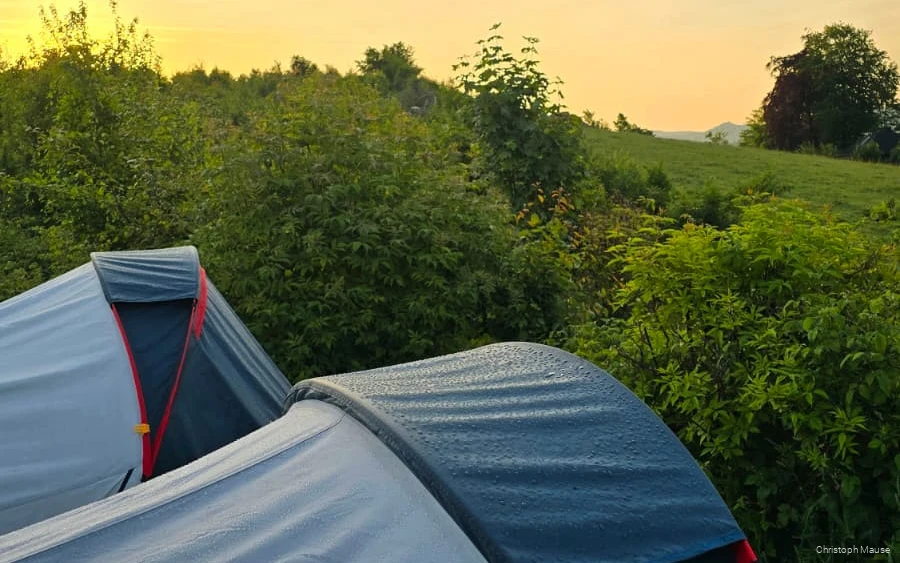 Trekkingplatz Himmelsnah Sonnenaufgang auf der Trekkingplatz in Brilon