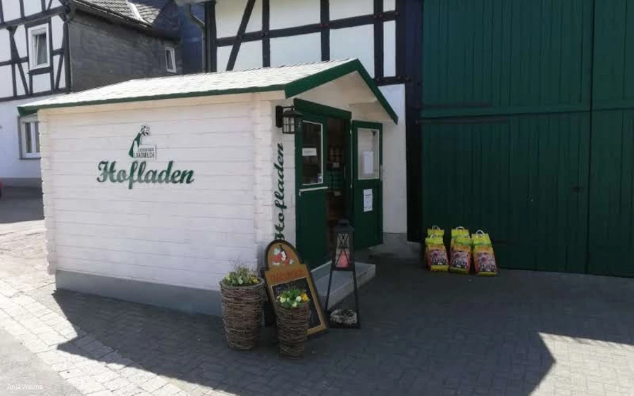 Hofladen Eversberger Landmilch - Aussen Hofladen Eversberger Landmilch - Aussen