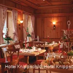 Innenansicht gemütlicher Gastraum Romantik Landhotel Knippschild